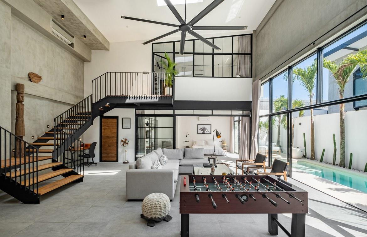 Stylish Industrial Loft Villa 850m from Berawa Beach — photo 2