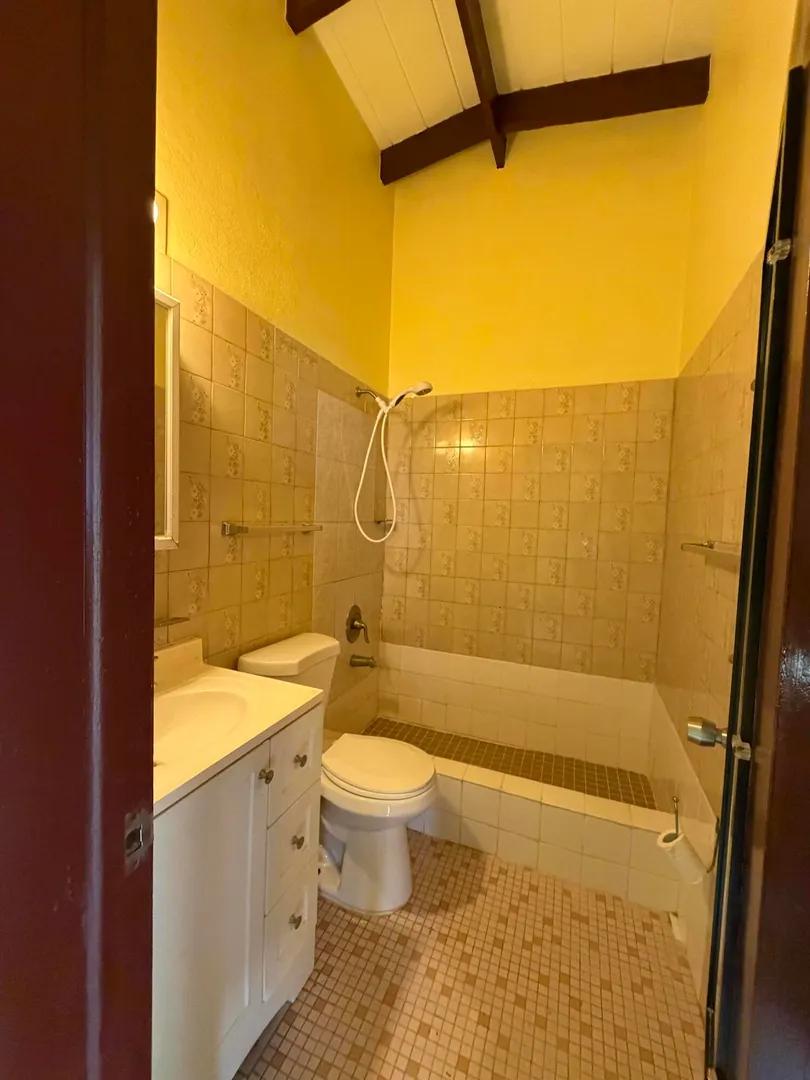 2-bedroom apartment in Smith Bay, US Virgin Islands — photo 5