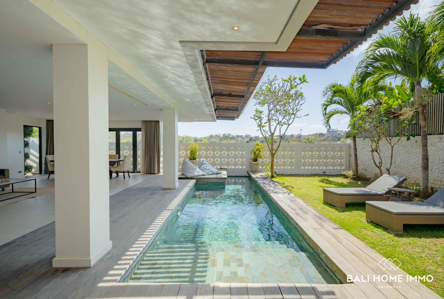 Refined Modern Freehold Villa with Single-Level Living in Ungasan — photo 3