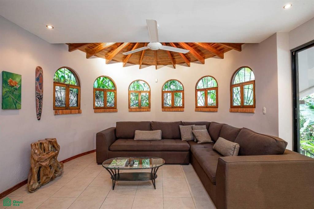 3 Bedroom Villa for Sale, Manuel Antonio, Puntarenas, Costa Rica — photo 5