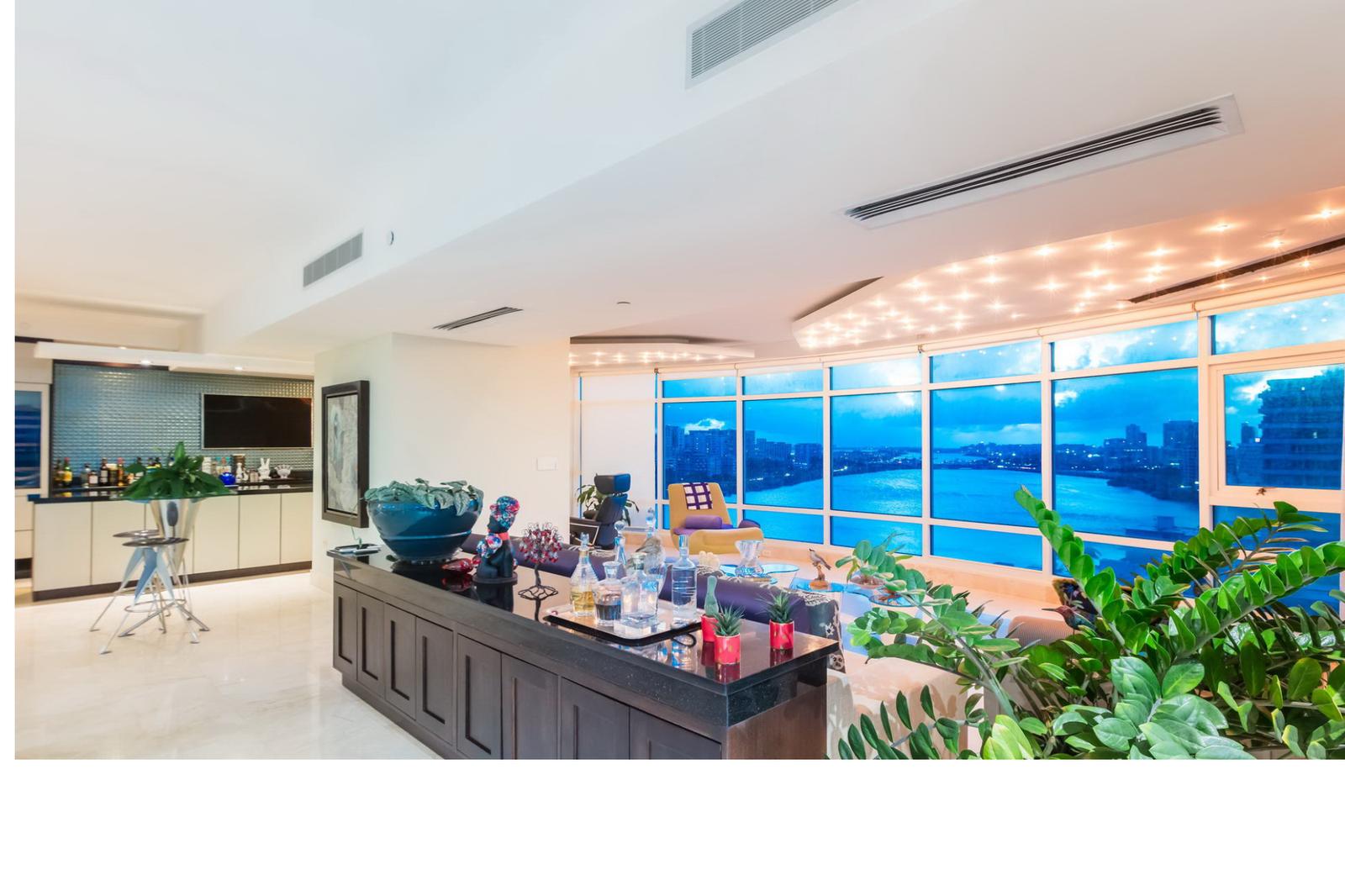 Luxurious Oceanfront Condo San Juan Puerto Rico — photo 5