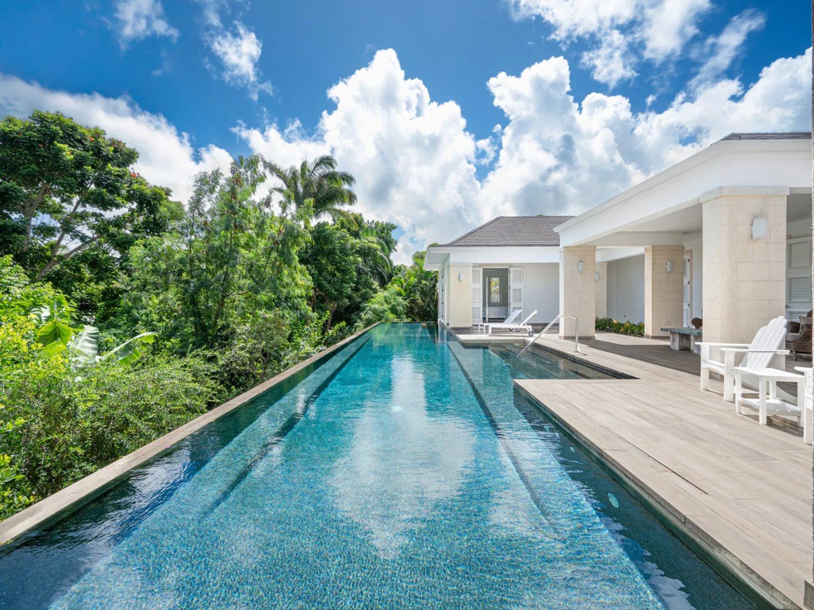 4-bedroom villa in Apes Hill, St James, Barbados — photo 1