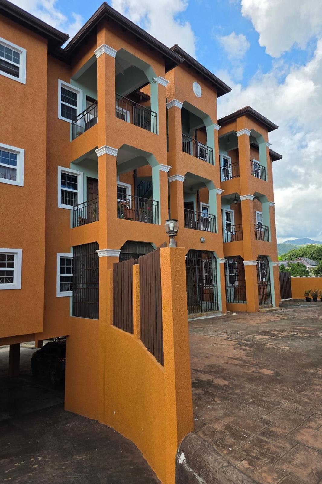 2 Bedroom Condo for Sale, 2-50-52 Sandhurst Crescent, Liguanea, Kingston, Jamaica — photo 1