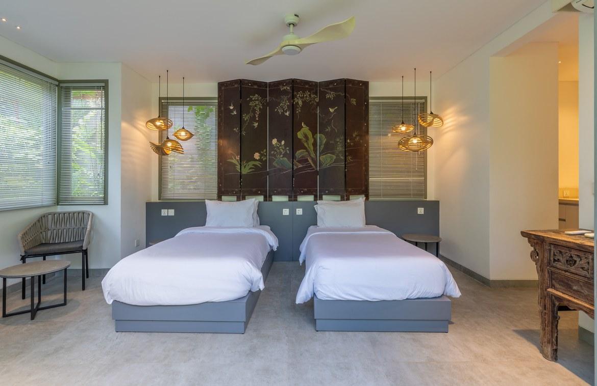 Contemporary 3-Bedroom Villa in Kerobokan, Bali — photo 2