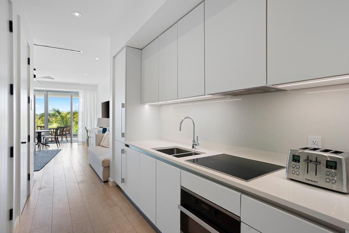 Goldwynn Resorts #514 1BR Oceanview Condo — photo 3