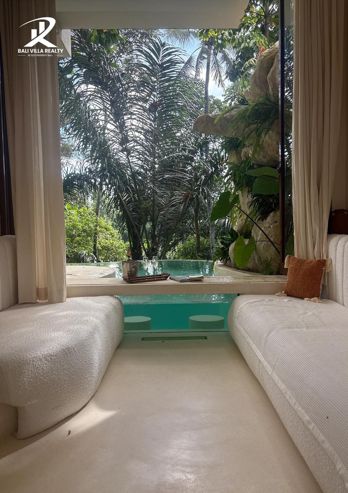 3 Bedroom Villa for sale (Leasehold) — Modern 3 BR Jungle Cliff Villa in Kedungu — photo 2