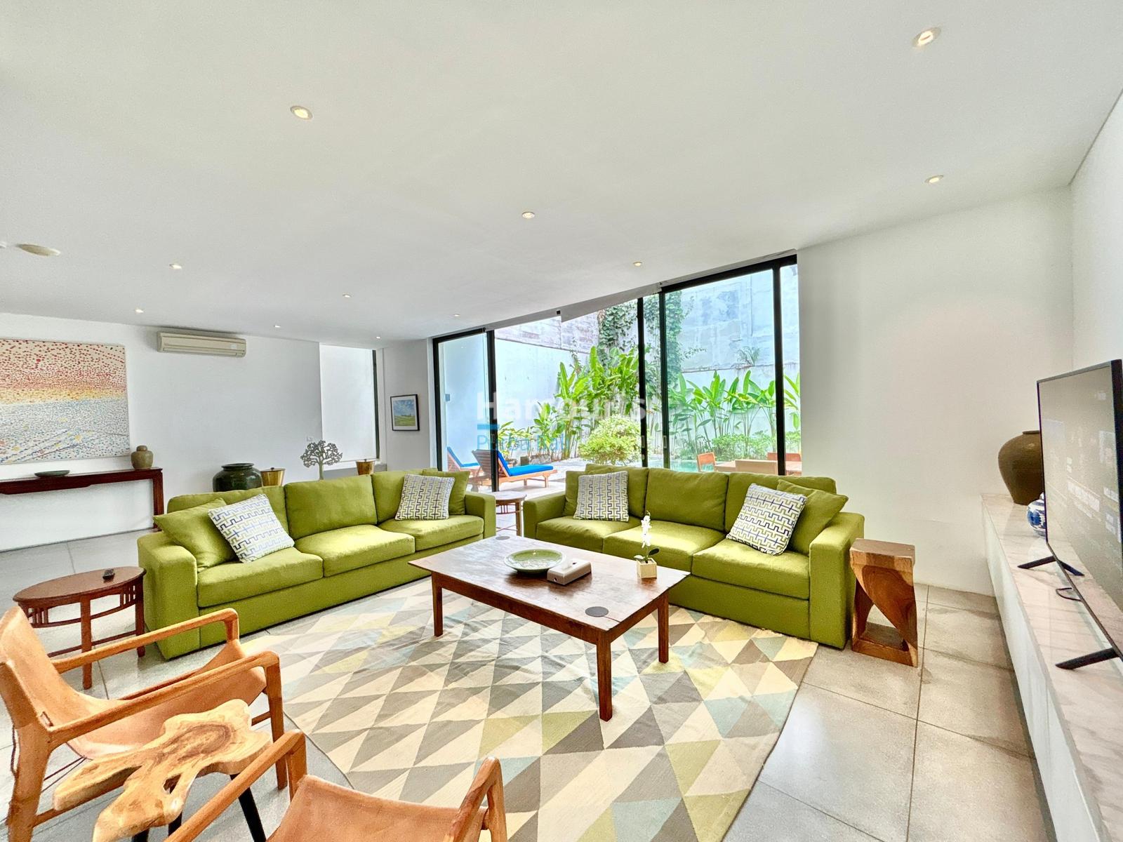 Ultra Chic With Clean Lines – Umalas Villa — photo 1