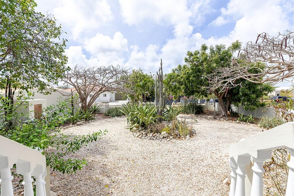 4 Bedroom Home for Sale in Santa Barbara, Bonaire — photo 2