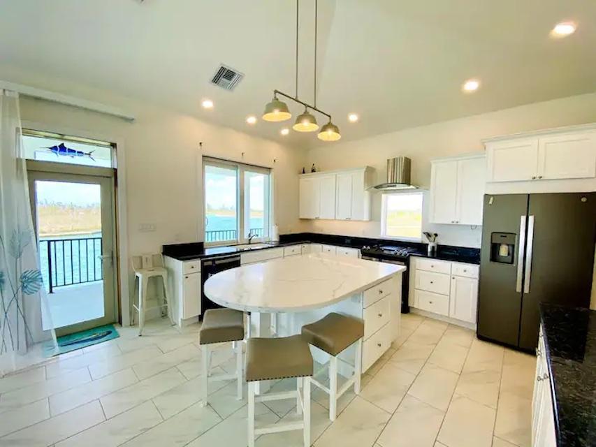 1 bedroom Residence for sale at 60 RAINHAM PLACE in Grand Bahama, The Bahamas — photo 1