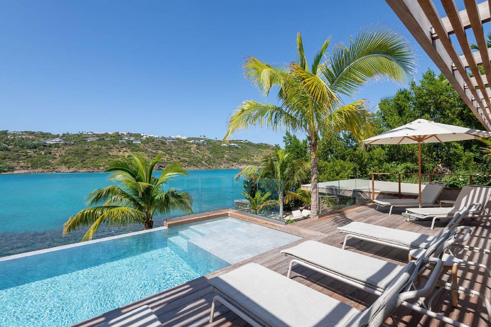 5 Bedroom Ultra-Luxury Beachfront Villa for Sale, Marigot Bay, St Barts — photo 2