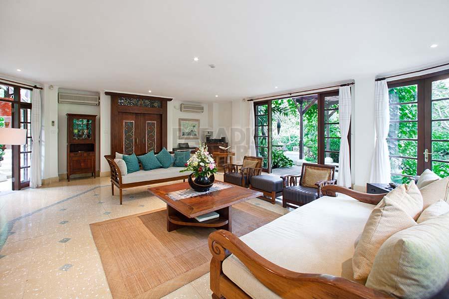 Luxurious 7 Bedroom Estate with a WOW FACTOR Feeling! — photo 5