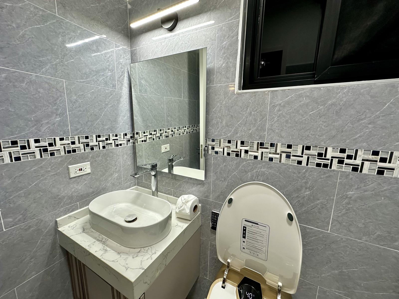 Investment Opportunity: Modern 1-Bedroom Apartment Near Ocho Rios — photo 4
