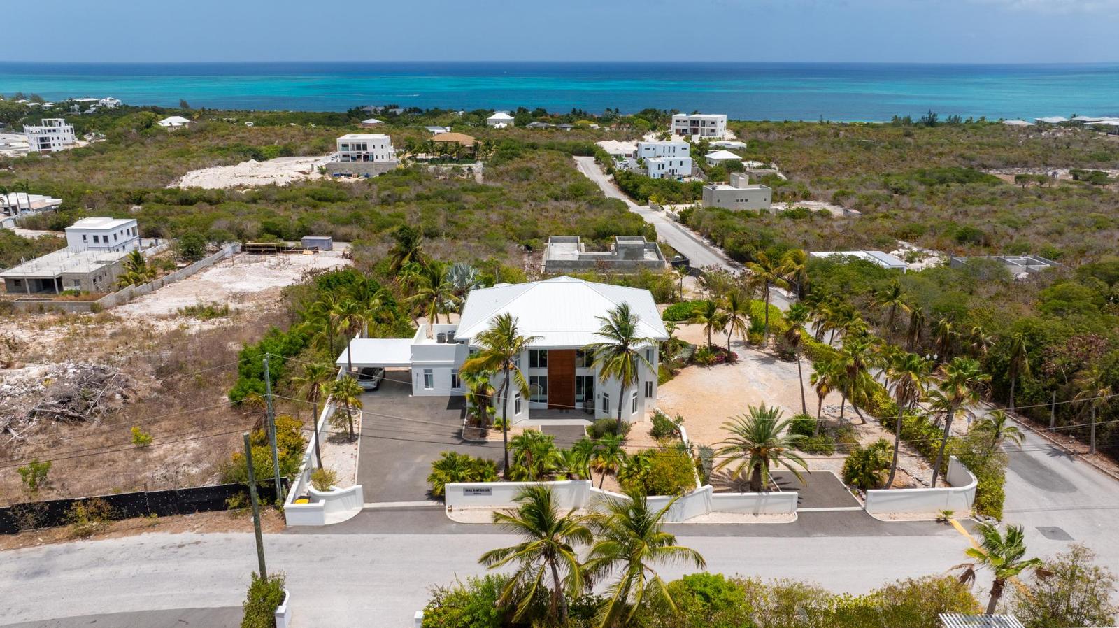 6-bedroom house in Richmond Hills, Turks and Caicos Islands — photo 2