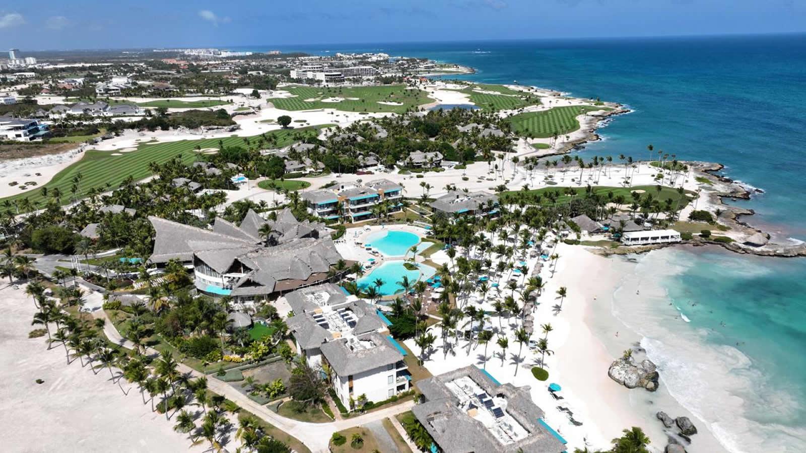 2 Bedroom Beachfront Apartment for Sale, Eden Roc Cap Cana, Dominican Republic — photo 5
