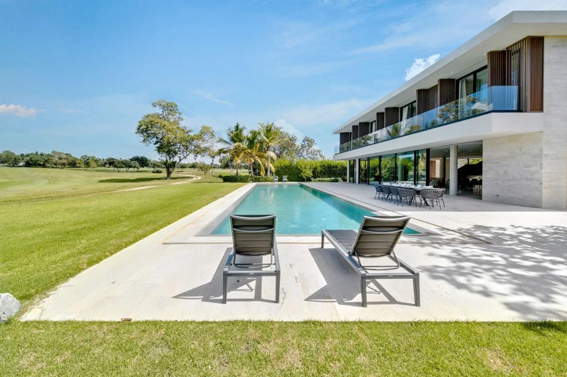 El Valle # 6 in Casa de Campo — photo 2