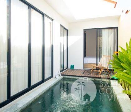 A COMFORTABLE 2 BEDROOMS VILLA IN KEROBOKAN FOR YEARLY RENT — photo 1