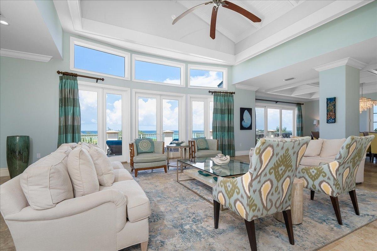 PENTHOUSE GRAND ISLE — photo 2