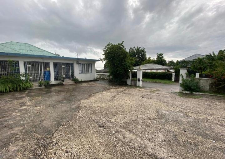 BARBICAN ROAD Kingston & St. Andrew Kingston 8 — photo 5