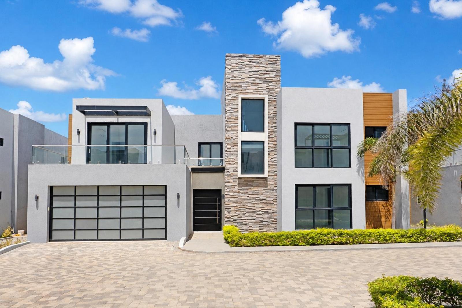 3-bedroom duplex in Discovery Bay, Jamaica — photo 1