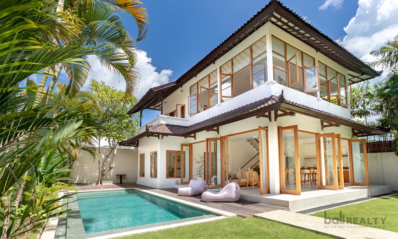 Modern Balinese Two-Bedroom Villa in Umalas — photo 1