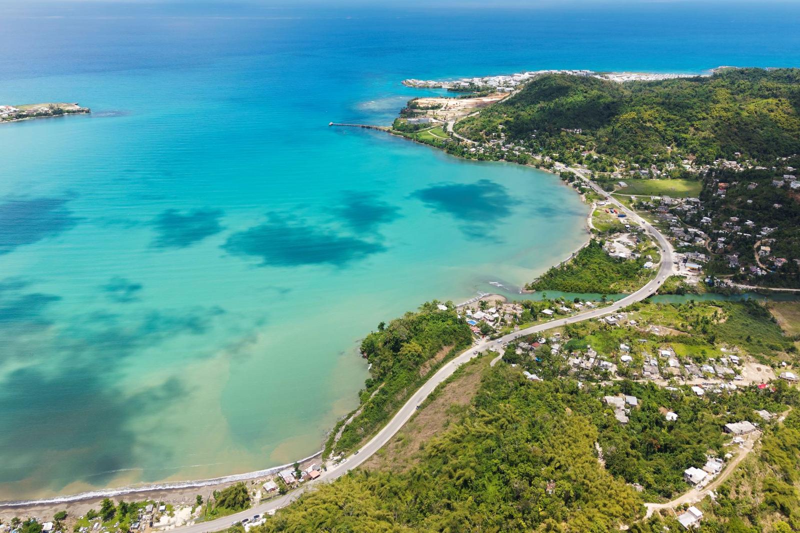 2.274 Acres Oceanfront Land for Sale in Lucea, Hanover, Jamaica — photo 5