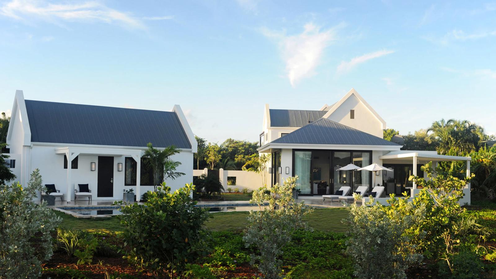 1/10th share of a 5-bedroom villa in Pinney's Beach, Nevis — photo 1
