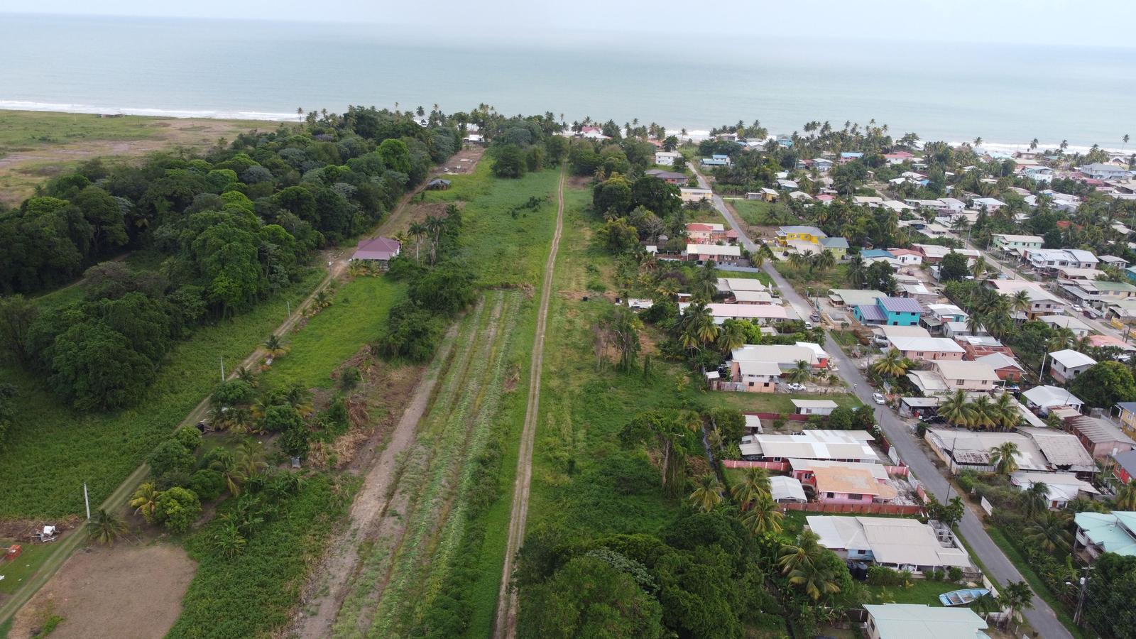 Prime Mayaro Lots for Sale Near Beachfront (Lot 5K) — photo 2