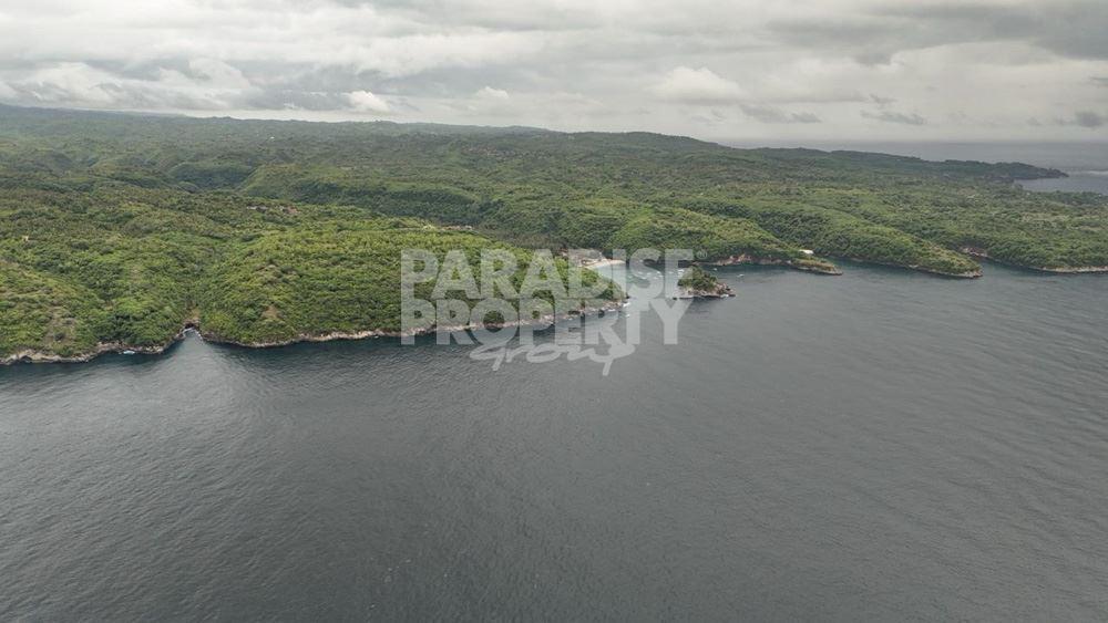Cliff Front Land in Ceningan with Stunning Panoramic Views — photo 5