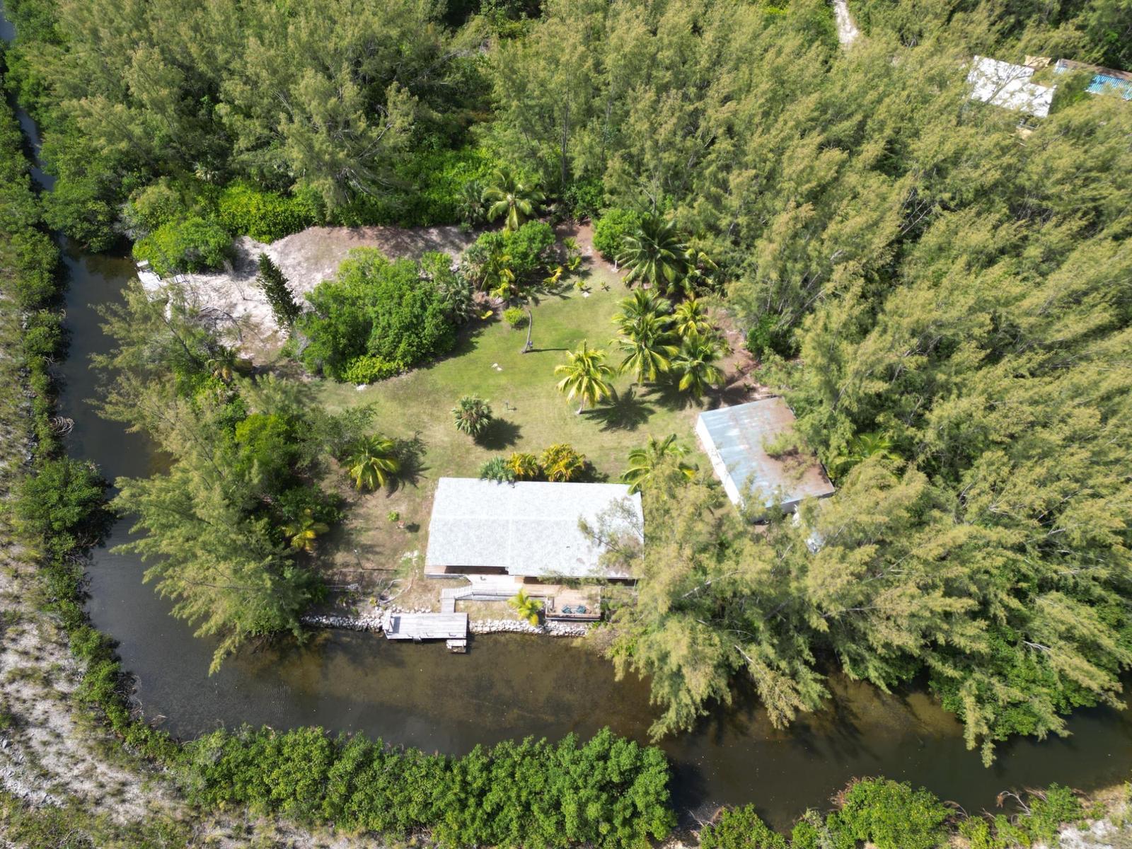3 bedroom Residence for sale — 54 RAIN TREE LANE — photo 1