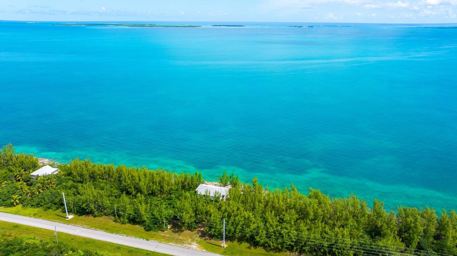 2 bedroom Residence for sale — S C BOOTLE HIGHWAY in Abaco Islands, The Bahamas — photo 2