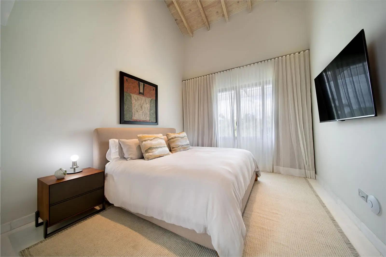 Stylish Contemporary Townhouse in Casa de Campo — photo 5
