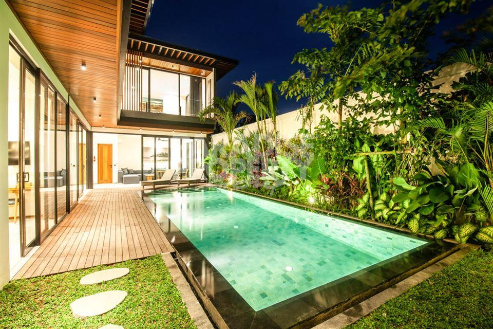 Brand New 5 bedroom Villa 200 Meters from the Beach — photo 2