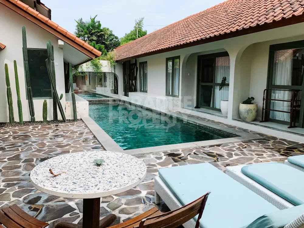 Stylish One Bedroom Tropical Studio - Seminyak — photo 1