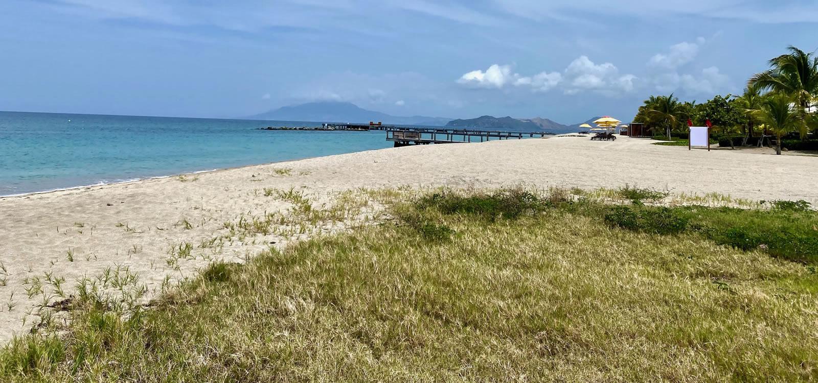 20 Acres Beachfront Land for Sale, Pinney's Beach, Nevis — photo 1