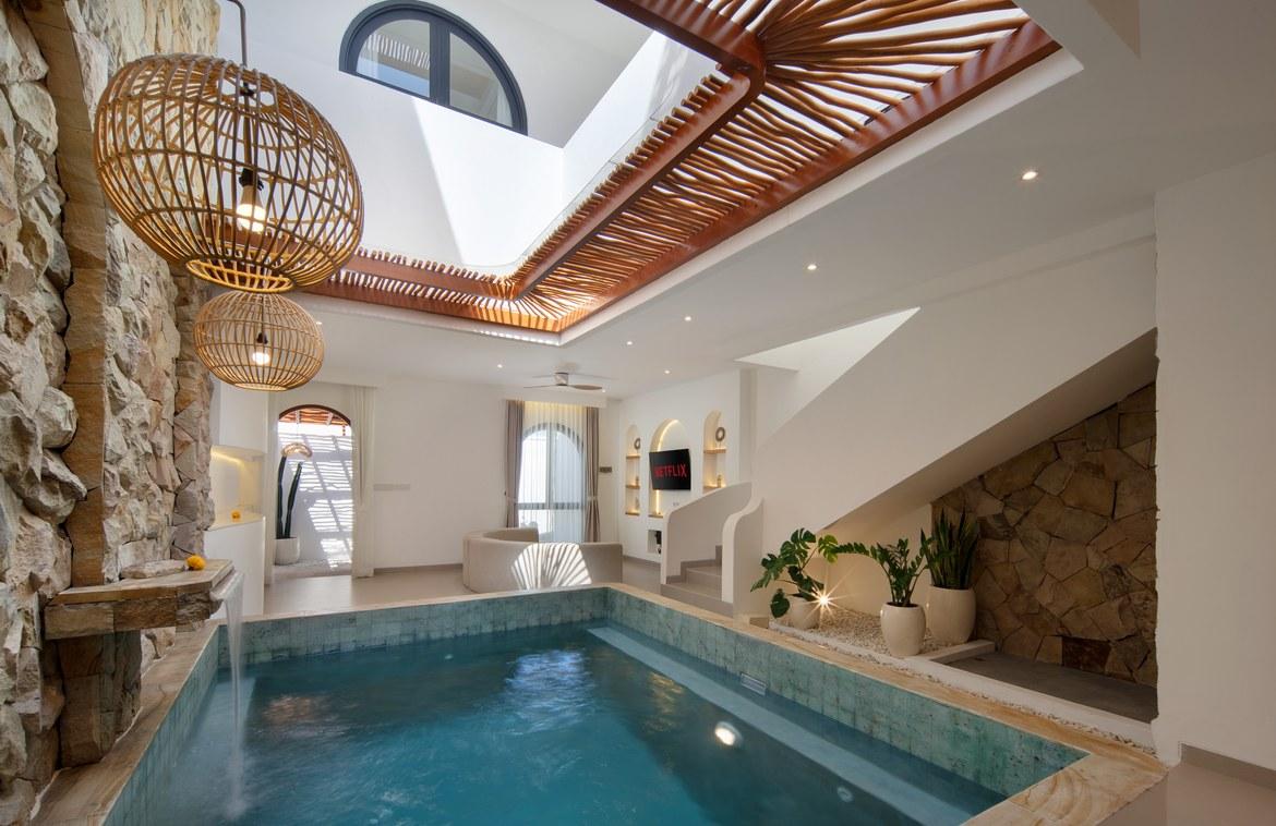 Charming Mediterranean-Inspired Villa in Prime Berawa Location in Canggu, Bali, Indonesia — photo 2