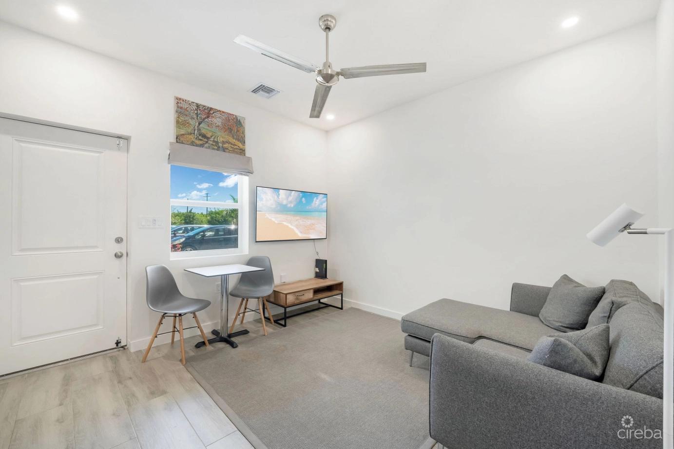 1 Bed 1 Bath Ground Floor Unit at 19 North — photo 4