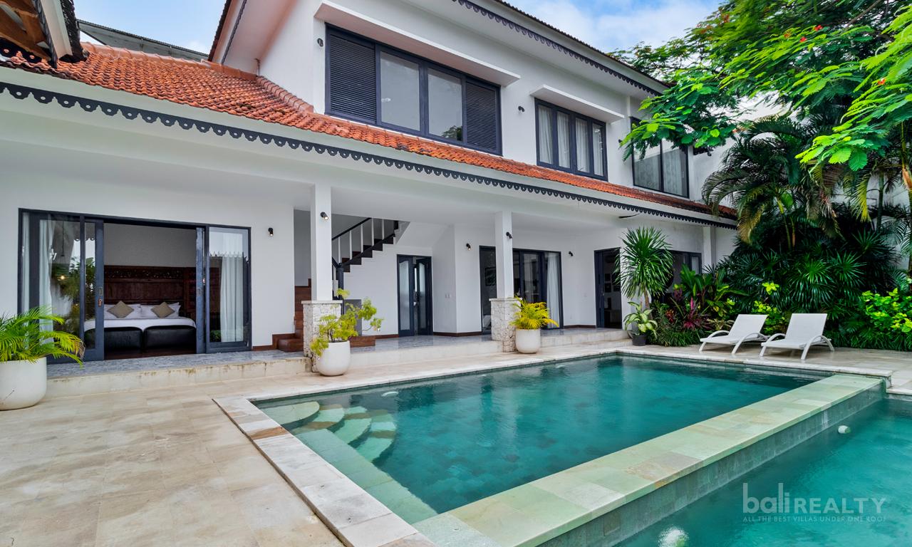 Iconic Joglo-Style 6-Bedroom Freehold Villa on 20 ARE in Canggu — photo 3