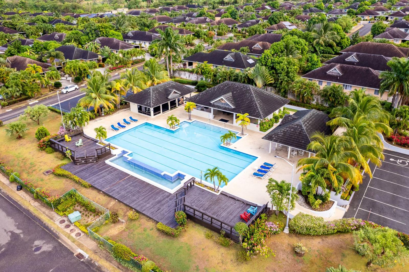 3 Bedroom Home for Sale, Richmond Estate, Runaway Bay, Saint Ann, Jamaica — photo 1