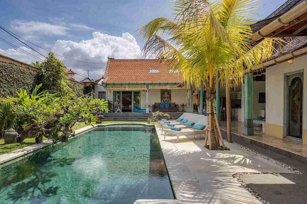 3 Bedroom Villa for Lease in Seminyak, Badung — photo 2