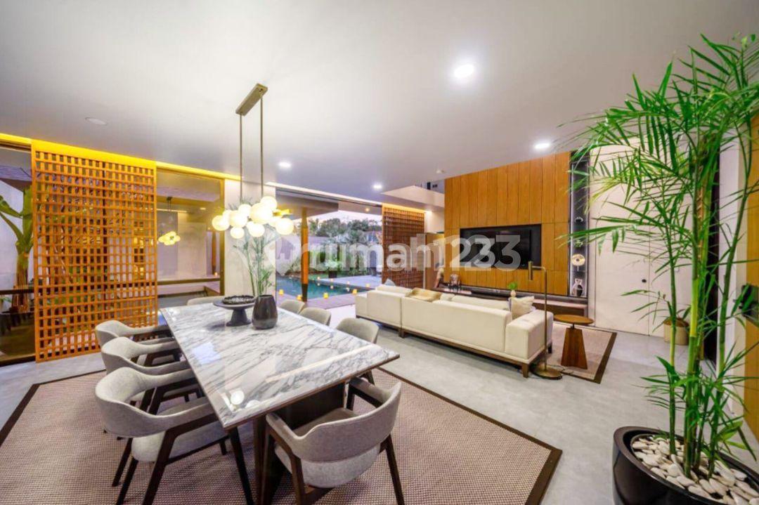 6-bedroom villa in Jimbaran, Bali with luxury resort amenities — photo 5