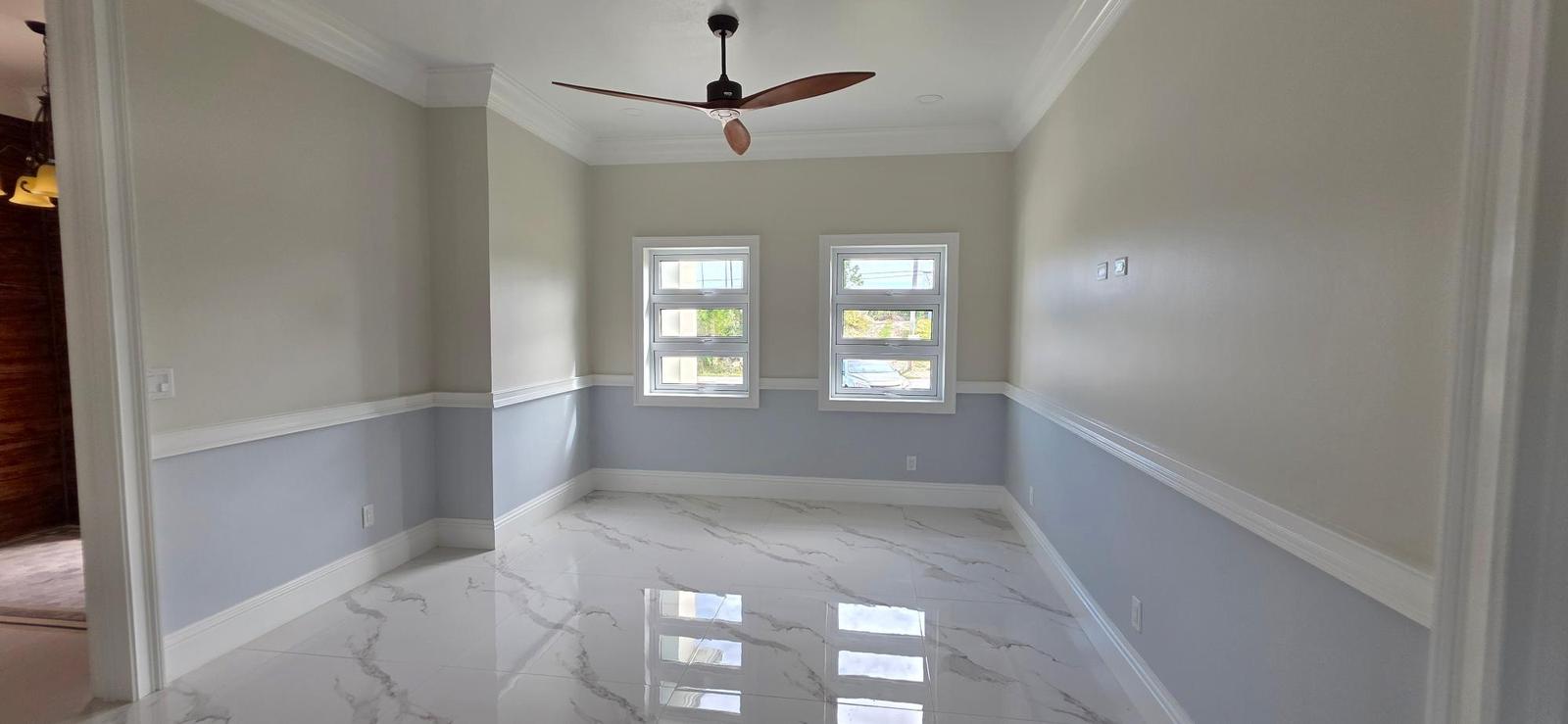 3 bedroom Residence for sale - 13 DEFENDER AVENUE, Grand Bahama — photo 4