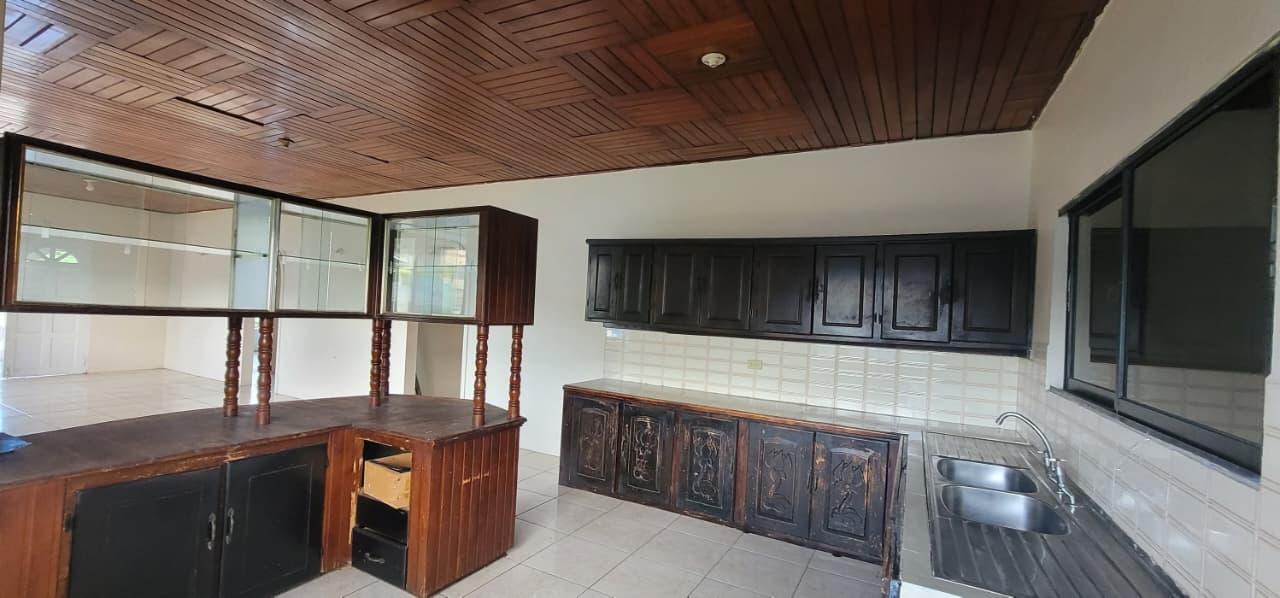 Claxton Bay House on St. Margarete Road — photo 5