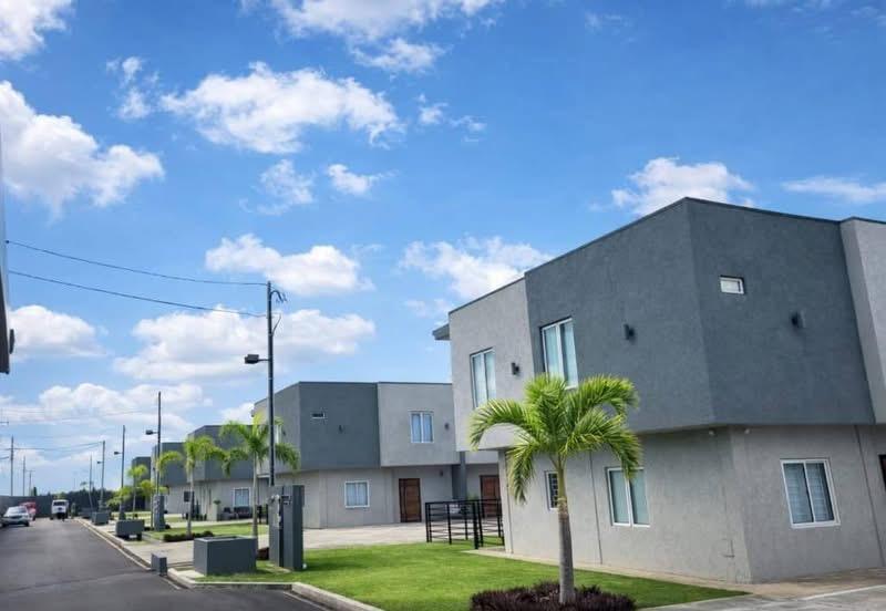 Park Place Villas, Felicty - An intelligent investment you’ll be proud to call home — photo 3