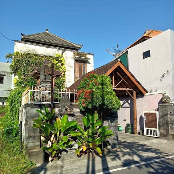 4-bedroom house in Denpasar — photo 1
