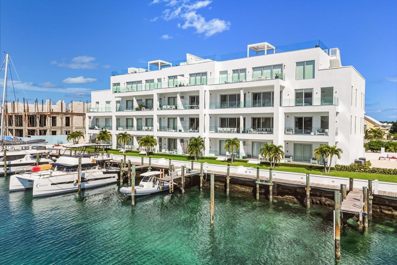 3 Bedroom Unit for Sale at One Marina, Palm Cay, Bahamas — photo 3
