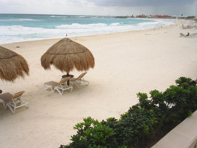 3 Bedroom Luxury Condo for Sale, Cancun, Mexico — photo 2