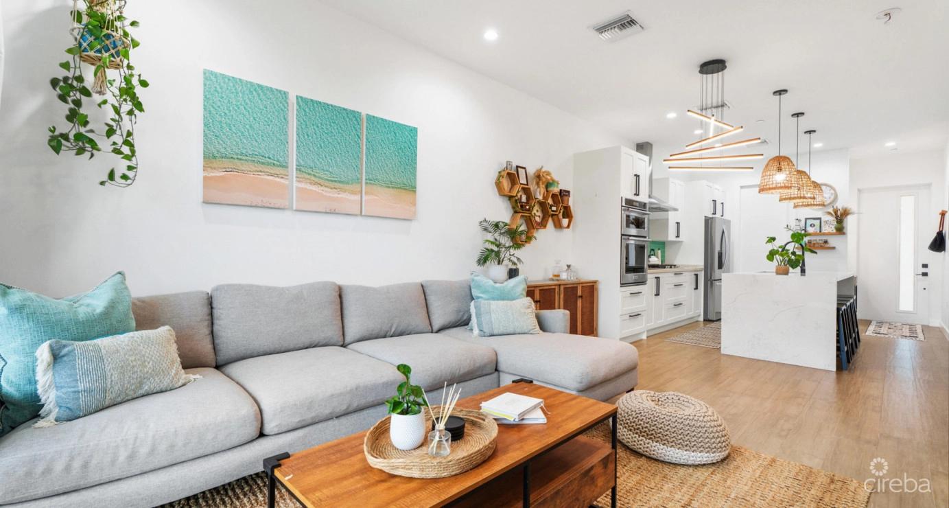 23 Allure Exceptional Waterfront 2-bed Unit With A Highly Modified Layout — photo 1