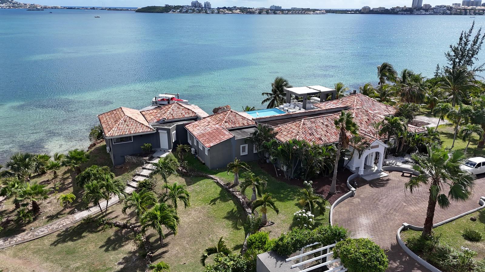 5 Bedroom Luxury Waterfront Villa for Sale, Terres Basses, St Martin — photo 3