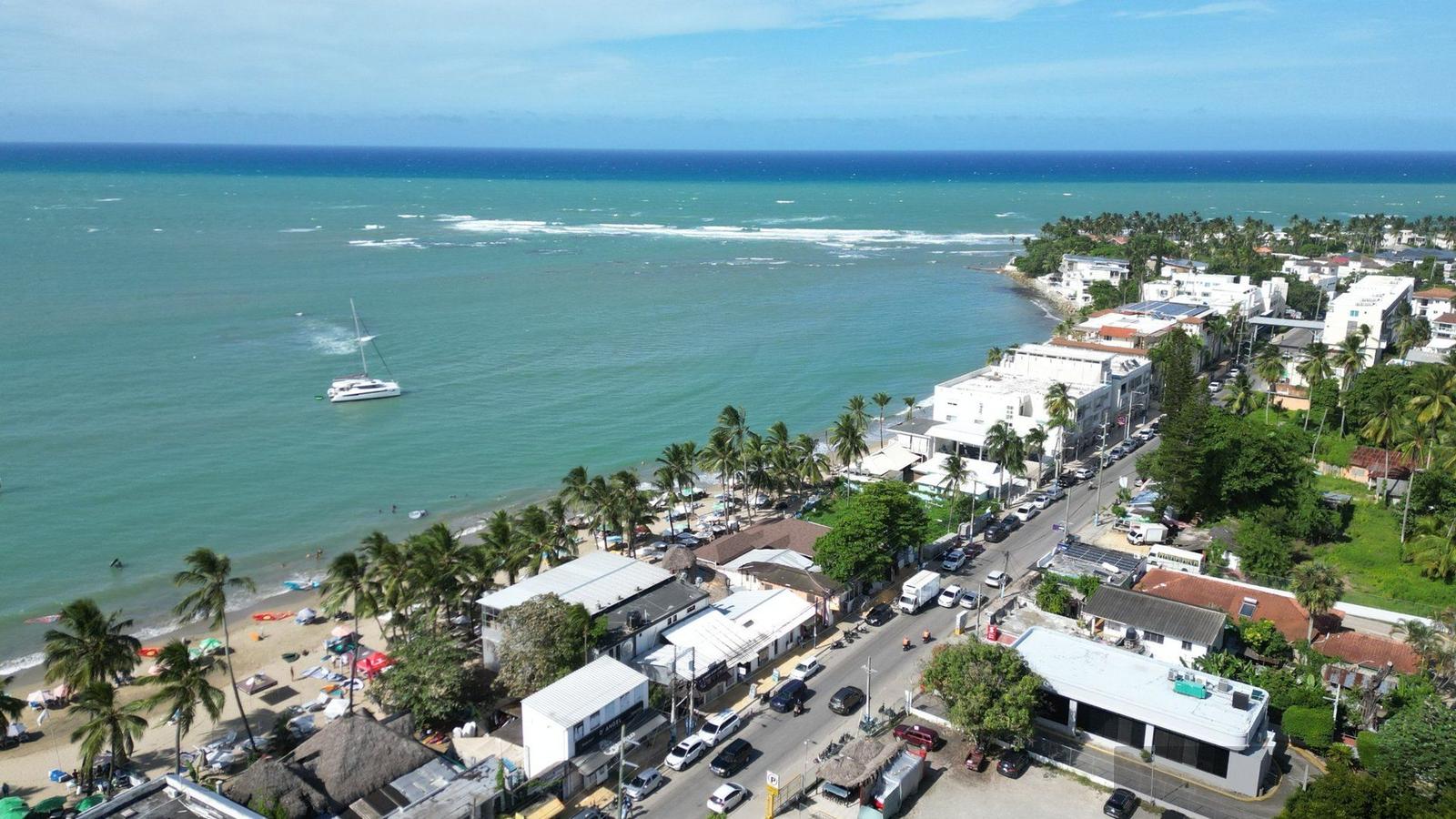 2-bedroom condo in Cabarete, beachfront complex — photo 1