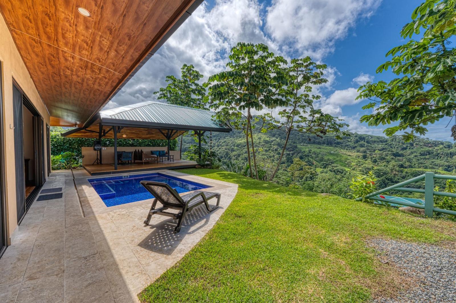 2 Bedroom Home for Sale in San Josecito, Uvita, Costa Rica — photo 4